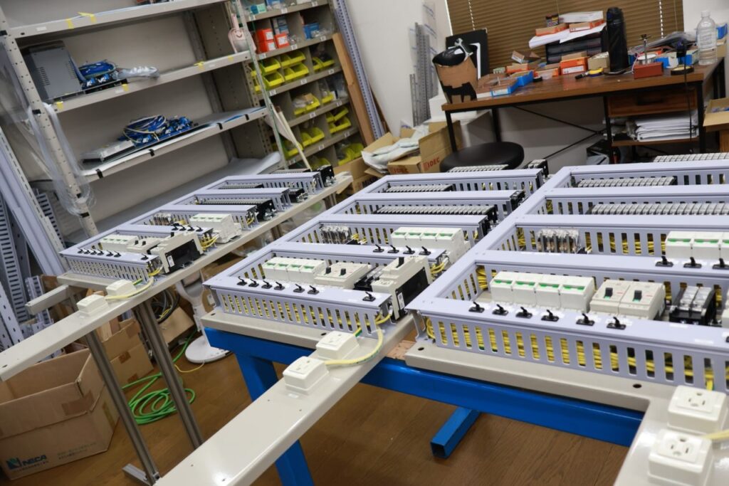 アイテック電装の作業スペース2
